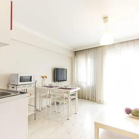 Apartment Time *