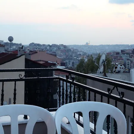 Time Apartment *